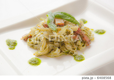 パスタ ジュノベーゼ パスタ ジュノベーゼ 6408568