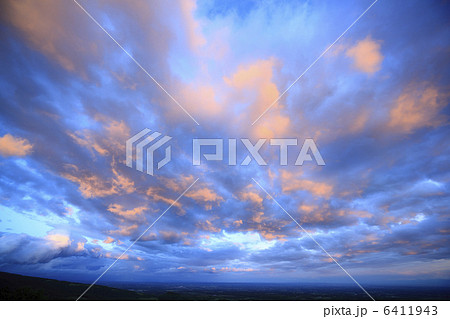 夕焼け雲 6411943