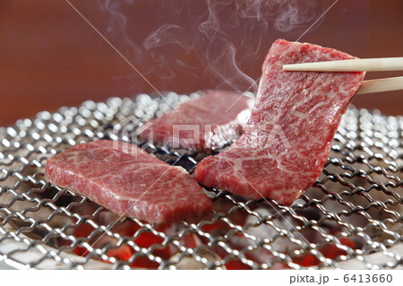 焼肉 6413660