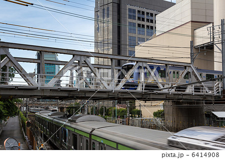 みなとみらい線と山手線とりんかい線 6414908