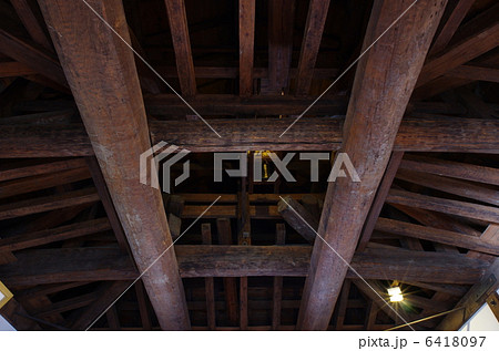 国宝　松本城内部（天守六階最上部の天井） 6418097