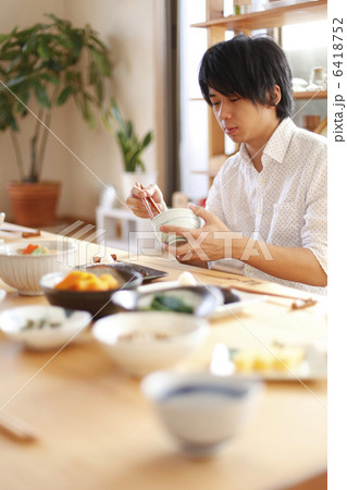 食卓 食卓 6418752