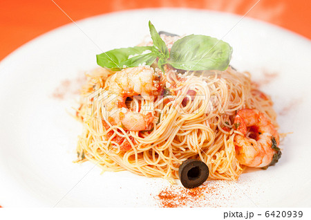 シーフードパスタ 6420939