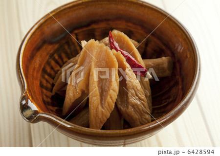 干し大根の煮物 6428594