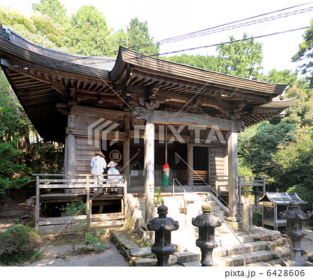 四国霊場第18番札所「恩山寺」本堂 四国霊場第18番札所「恩山寺」本堂 6428606
