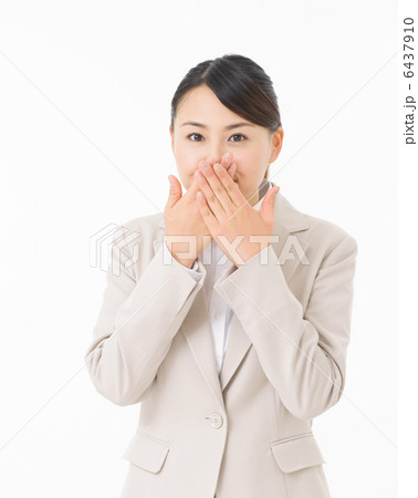 働く女性 働く女性 6437910