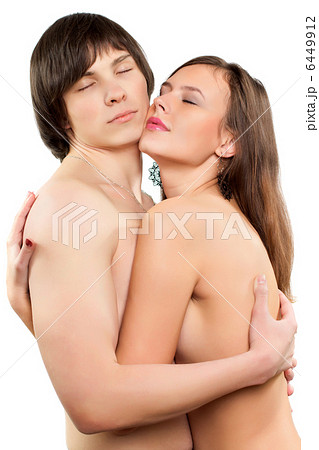 young naked hugging couple 6449912