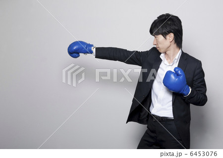 男性ビジネスシーン 6453076