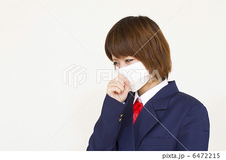 マスクする女子高生 6472215