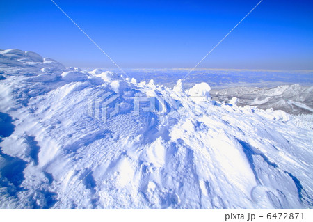 蔵王・地蔵山の雪景色 6472871
