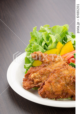 フライトチキンと野菜 フライトチキンと野菜 6480201