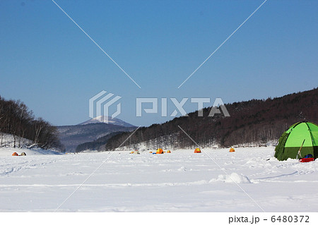 姫神山と岩洞湖のワカサギ釣り 6480372