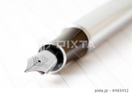 Fountain writing pen 6483452