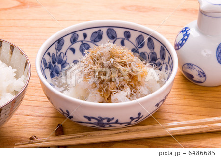 ちりめんじゃこおろし 6486685