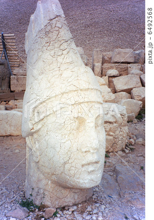 トルコ　アナトリア地方　ネムルトダーゥ 6492568