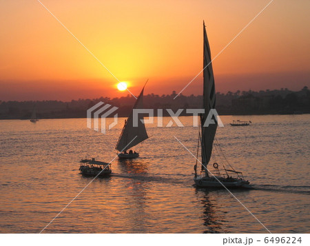 ナイルの朝日２ 6496224
