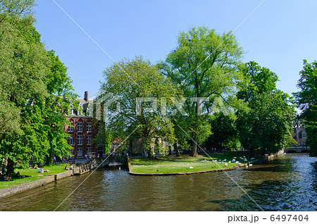 ベルギー　ブルージュ　運河 6497404