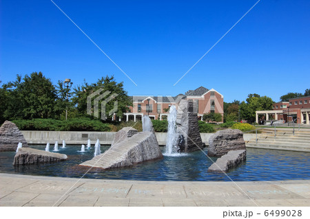 ネブラスカ大学リンカーン校 6499028