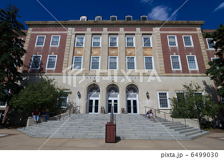 ネブラスカ大学リンカーン校 6499030