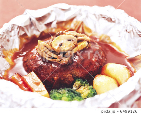 煮込みハンバーグ イメージ素材 煮込みハンバーグ イメージ素材 6499126