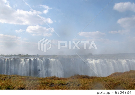 ビクトリアの滝 6504334