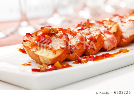 toasts with bacon toasts with bacon 6505229