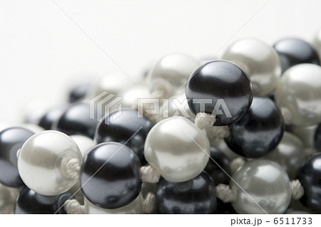 Pearls 6511733