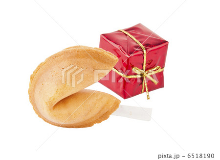 Fortune cookie with blank slip isolated Fortune cookie with blank slip isolated 6518190