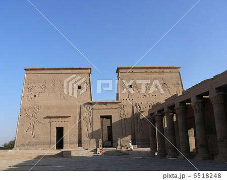 フィラエ島のイシス神殿 6518248
