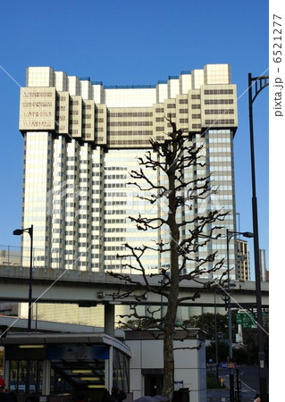 さよなら赤プリ・2013．2．3現在グランドプリンスホテル赤坂の美しい解体・青山通りから縦位置 6521277