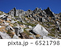 中央アルプスの岩峰 6521798