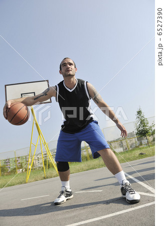 basketball player basketball player 6527390