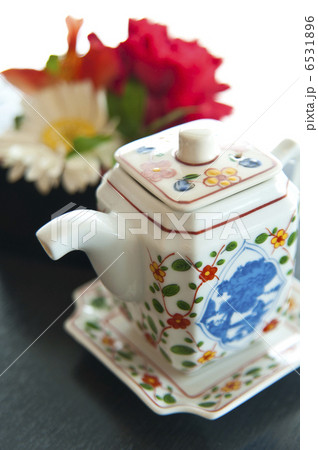 陶器の醤油差し 陶器の醤油差し 6531896