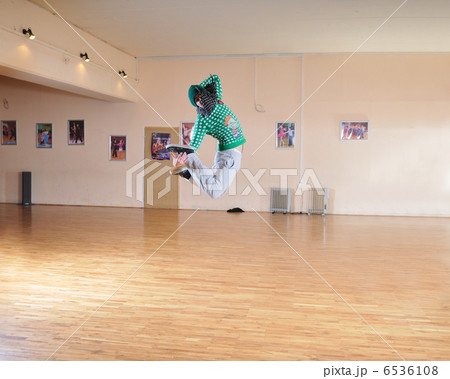 break dance 6536108