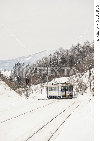 美馬牛駅 入線 6536986