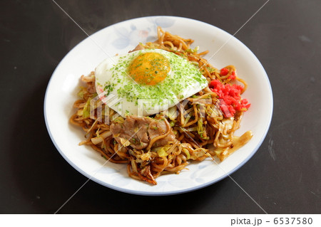焼きそば 6537580