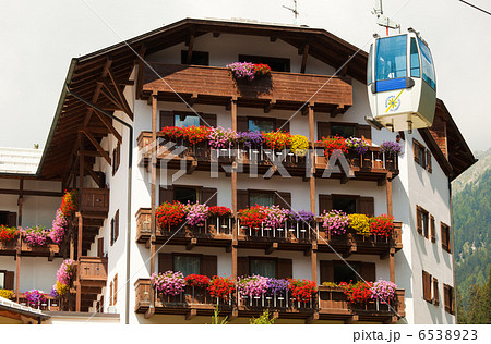 Madonna di Campiglio in sumere 6538923