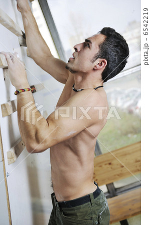 man exercise sport climbing man exercise sport climbing 6542219