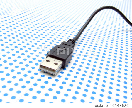usb cable on dotted background usb cable on dotted background 6543626
