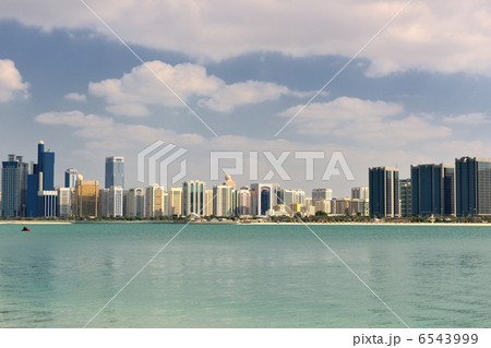 abu dhabi cityscape 6543999