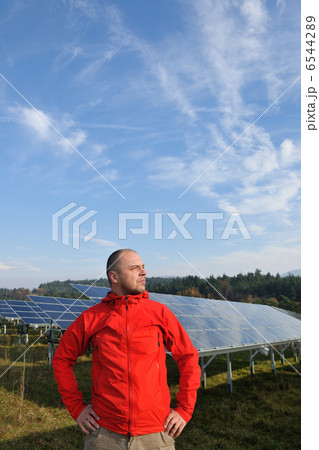 Male solar panel engineer at work place 6544289
