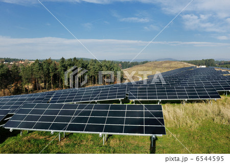 solar panel renewable energy field solar panel renewable energy field 6544595