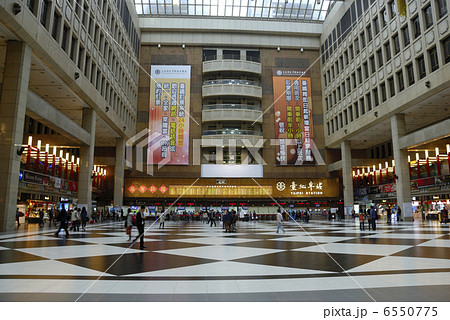 台北駅コンコース 6550775
