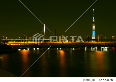 東京スカイツリーの夜景 東京スカイツリーの夜景 6555076