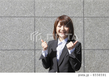 女性会社員 6556591