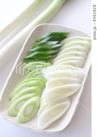 ネギの斜め切り 6562828
