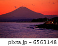 稲村ヶ崎からの夕富士 6563148