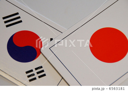 日韓の国旗 6563181