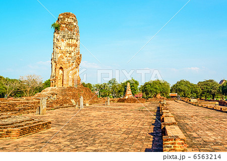 ワット・ローカヤースッター(タイ、アユタヤ) 6563214