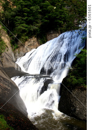 袋田の滝 6565601